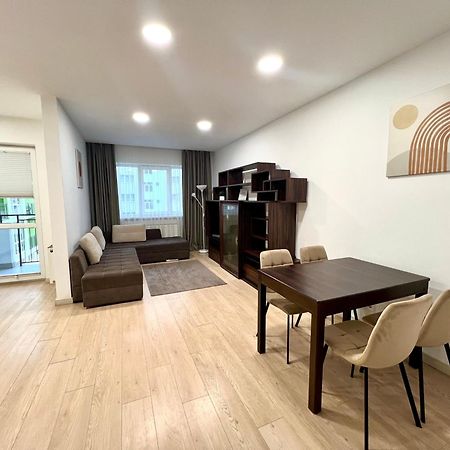Osapart Comfortable Apartment In A Complex Great Britain إلفيف المظهر الخارجي الصورة